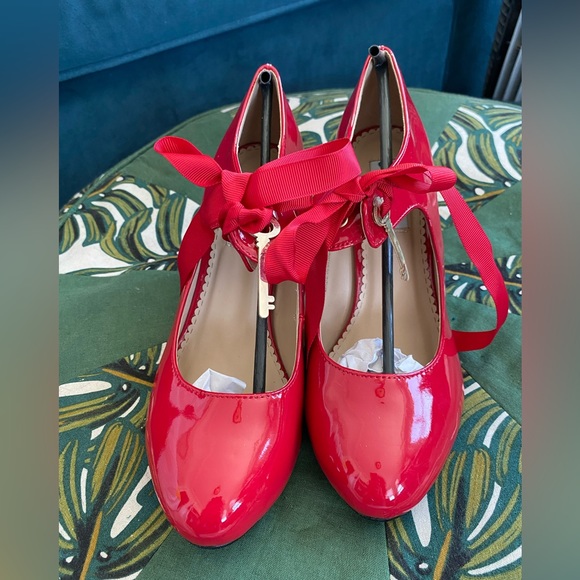 Lulu Hun Shoes Alice In Wonderland Heels Poshmark